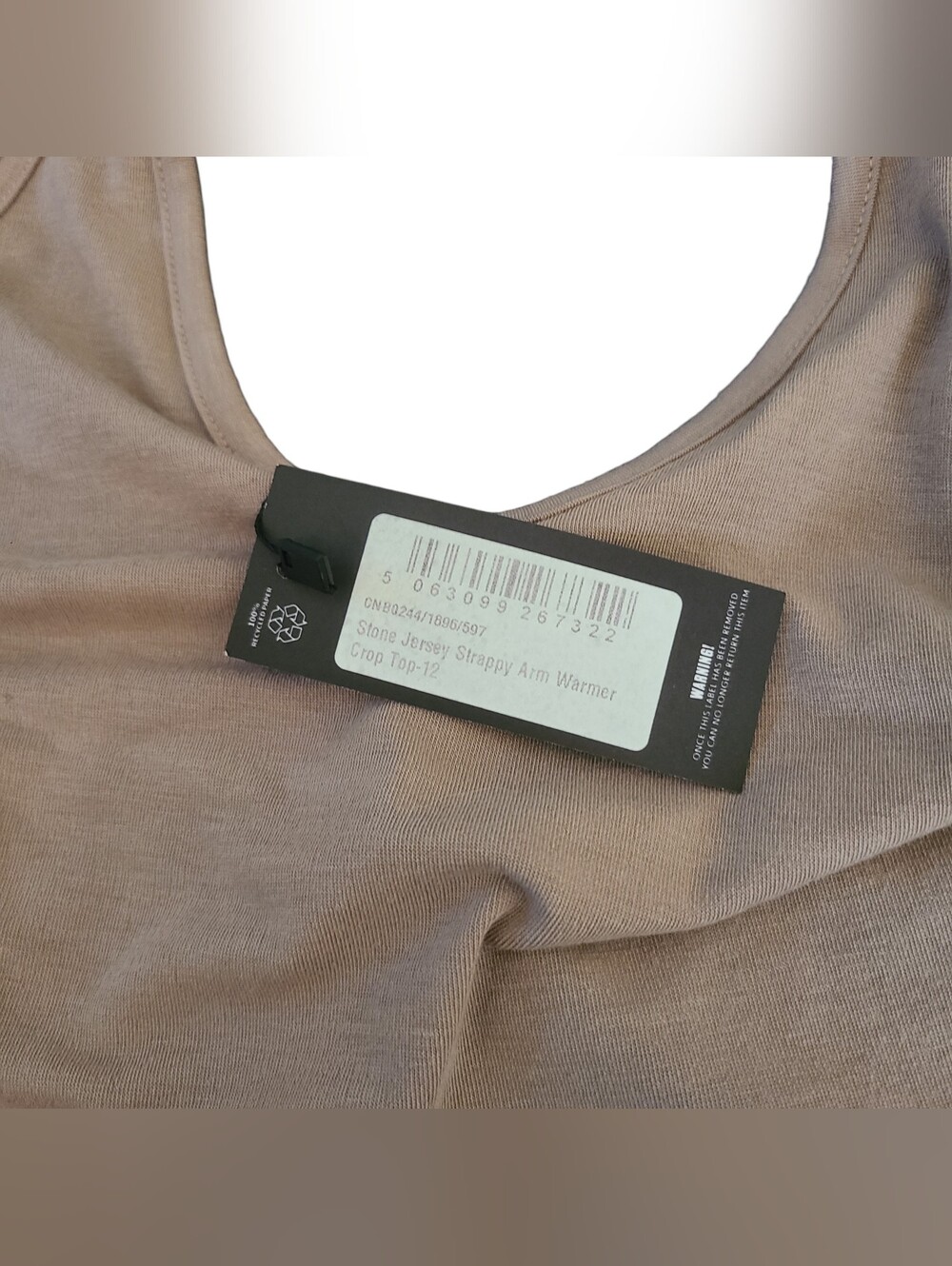 NWT | PRETTY LITTLE THING | LONG SLEEVE CROP TOP CUTOUT HALTER DESIGN | SIZE 6 - Picture 4 of 12